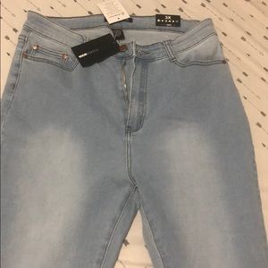 Never worn fashion nova jeans